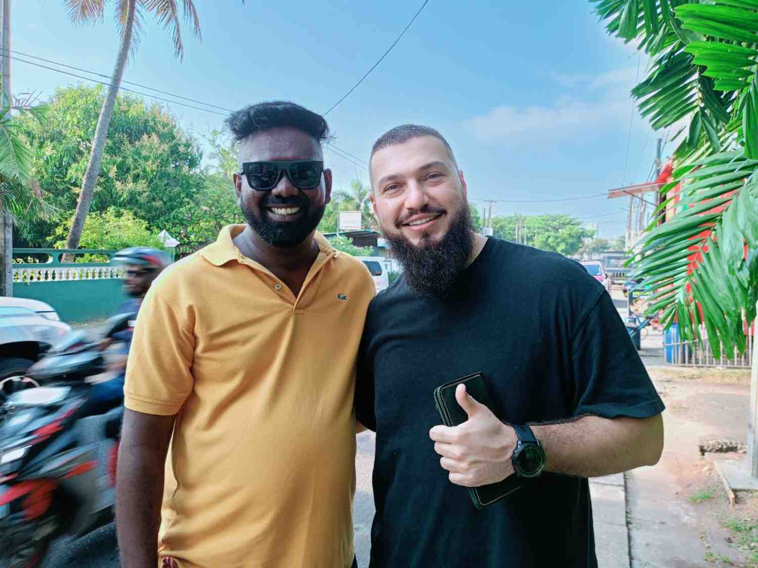 Best private driver in Negombo for safe Sri Lanka tours - DM Tours